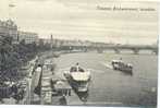 ANGLETERRE. LONDON .  THAMES EMBANKMENT - River Thames