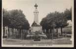 02..SISSONNE....LE MONUMENT AUX MORTS...... ECRITE.. ‹(•¿  •)› - Sissonne