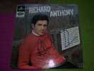 RICHARD  ANTHONY    °    AUTOGRAPHE  SUR VINYLE  33 TOURS  ANNEES  60 - Autographs