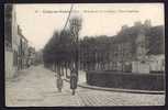 CPA  ANCIENNE- FRANCE- CRÉPY-EN-VALOIS (60)- LE MONUMENT DES VETERANS EN GROS PLAN- PLACE GAMBETTA- ANIMATION - Crepy En Valois