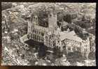 CPM Royaume Uni CANTERBURY Cathédral From The Air La Cathédrale Vue Aérienne - Canterbury