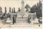 59-  ARMENTIERES- MONUMENT Des SOLDATS MORTS Pour La PATRIE (1870-71 ) Gros Plan Theme Monument Aux Morts - Armentieres