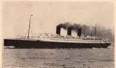Cpa,ss Paris,french Line ,gross ,fumé Noire ,mer Angletaire - Steamers