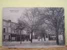 MANSLE (CHARENTE) PLACE DU MARCHE. - Mansle