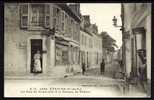 CPA  ANCIENNE- FRANCE- ETAPLES (62)- LA RUE DE MONTREUIL ET LE BUREAU DE TABAC- BELLE ANIMATION- COIFFEUR- - Etaples