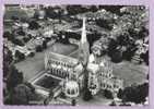 Salisbury - Cathedral. Photo Véritable. Aerofilms Ltd N° 6403. Carte Non Circulé. 2 Scans - Salisbury