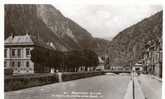 MOUTIERS - SALINS (Savoie)   Le Palais De Justice Et Les Quais - Moutiers