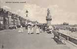 Royaume-Uni - England - Lowestoft - Welligton Esplanade - Tuck's Post Card - Lowestoft