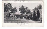 Archipel Des Salomon , Place De Village à Bougainville / Mission Des Pères Maristes - Salomoninseln