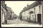 CPA  ANCIENNE- FRANCE- CARENTAN (50)- RUE HOLCATE AVEC TRES BELLE ANIMATION- HOTEL DE FRANCE- COMMERCES - Carentan