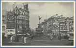 ANGLETERRE / ENGLAND : LONDON - Piccadilly Circus - Piccadilly Circus