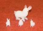 Lapin   Et Famille Verre étiré Miniatures Décoratives TBE - Animales