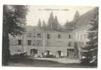 Yerres (91) : La Cour Interne Et Ses Bâtiments De L'Abbaye En 1910 (animée). - Yerres