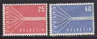 Suisse Yvert N° 595 Et 596 Xx - Cote 5,5 Euros - Prix De Départ 2,5 Euros - Unused Stamps