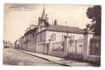 CPA -08 - VOUZIERS - Rue Bournizet Et Pensionnat Saint Louis - 1924 - Vouziers