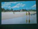 Beach And Main Lodge White Point Beach Lodge Nova Scotia, Girl, Woman Running On Beach - Otros & Sin Clasificación