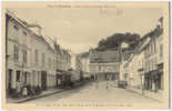 CPA IVRY LA BATAILLE - RUE GRANDE ET MAISON DE HENRI IV - Ivry-la-Bataille