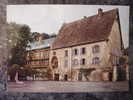 LE NEUBOURG  (27).LE VIEUX CHATEAU . ANNEES 1970 - Le Neubourg