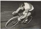 430 - PHOTO  - 1955 - Six Jours De Paris - Carrara Revient Au Vel'div  - Voir Résumé - - Radsport