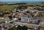 Carte Postale 80. Saint-Riquier  Vue D'avion Trés Beau Plan - Saint Riquier