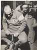 P 466 - PHOTO - 1952 - Le Champion Italien Magni Prépare Sa Prochaine Saison Cycliste - Voir Résumé - - Wielrennen