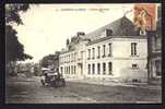 CPA  ANCIENNE- FRANCE- GOURNAY-EN-BRAY (76)- L'HOTEL DE VILLE EN GROS PLAN AVEC BEAU TACOT DEVANT- - Gournay-en-Bray