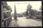 CPA  ANCIENNE- FRANCE- AUMALE (76)- LE PONT HENRI IV- TROTTOIRS EN BOIS- ANIMATION- - Aumale