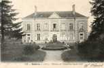 SALBRIS. Château De Valaudran, Façade Nord. (jardinier ?, Femme à La Fenêtre, Grue Dans Le Jardin). - Salbris