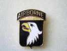 Pin´s      AIRBORNE    101st Airborne Division - Peugeot