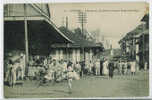 10 CAYENNE L'Entrée Du Marché Et Rue Du Dr-Ste-Rose - Cayenne