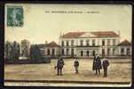 CPA  ANCIENNE- FRANCE- MAROMME (76)- LA MAIRIE- LA PLACE ET LE MONUMENT AUX MORTS- ANIMATION TRES GROS PLAN - Maromme