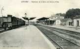 69-GIVORS....INTERIEUR DE LA GARE DE GIVORS-VILLE AVEC TRAIN......CPA - Givors