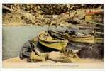 Carte Postale Ancienne Marseille - Pêcheur Raccomodant Ses Filets - Calanques - Südbezirke, Mazargues, Bonneveine, Pointe Rouge, Calanque-Felsen