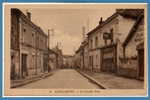 86 - LENCLOITRE --  La Grande Rue - Lencloitre