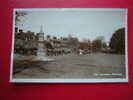 CPSM PHOTO -ANGLETERRE ??? -WAR MEMORIAL BARCKLEY- NON VOYAGEE -PHOTO RECTO / VERSO-ATTENTION CARTE AVEC DES PLIS - Northamptonshire