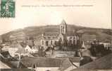 VETHEUIL ( 95 ) Une Vue D'ensemble Sur L'Eglise Et Les Maisons Environnantes - Vetheuil