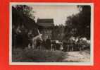 VEZELAY   PHOTOGRAHIE LA PORTE NEUVE  PROCESSION  ANNEE 1960 Scout Portant La Croix TRES ANIMEE,SCOUTS,  PRETRES - Scoutisme