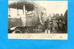 1914 ....Automobile Ambulance Prise Aux Allemands à La Disposition De La Croix Rouge Française - Guerra 1914-18