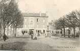 TORCY. Place De L’Église. (enfants à Côté De La Fontaine, Enfant Avec Cerceaux, Animation). - Torcy