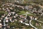 Cp 63 SAINT ELOY LES MINES VUE AERIENNE SUR L'EGLISE JEANNE D'ARC    (  Rue Rouiyte  )     Habitations Gare - Saint Eloy Les Mines