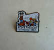 PIN´S BOULE ET BILL ECOLE PUBLIQUE 1992 ROBA - Pins