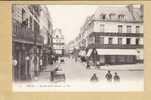 62 - ARRAS - LA RUE ST AUBERT & LE MAGASIN " CONFECTIONS A.FEVRIER " - Arras