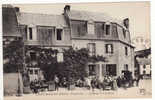 Carte Postale Animée Saint Jean Du Doigt L'Hôtel Saint Jean Attelage Anes Femme Chapeau Canotiers - Saint-Jean-du-Doigt