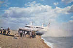 ROYAUME UNI WESTLAND SR N2 HOVERCRAFT THE 27 TON HOVERCRAFT COMING ASHORE ON THE HAMPSHIRE COAST CACHET ISLE DE WIGHT - Andere & Zonder Classificatie