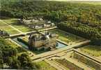 Vaux Le Vicomte; France ; Le Château; Facade Sud; Les Jardins; La Vau; Fouquet; Le Brun; Le Notre - Vaux Le Vicomte