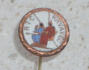 KRVAVEC  ( Sloveniia - Old And Rare Enamel Pin )  * Badge Ski Alpine Skiing Esqui Sci Sport - Sports D'hiver