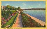 USA – United States –  View Along Riverfront Park, Harrisburg, Pa - Unused Linen Postcard [P4218] - Harrisburg