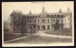 CPA  ANCIENNE- FRANCE- MONTSOULT (95)- L'ECOLE SAINT-NICOLAS- LA FACADE EST EN TRES GROS PLAN D'HIVER- - Montsoult