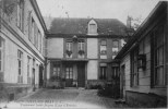 Pensionnat Saint Jacques, Cour D´entrée - Neufchâtel En Bray