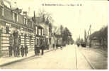 ROCHECORBON - Le Quai Devant L'Hotel Du Croissant - Rochecorbon